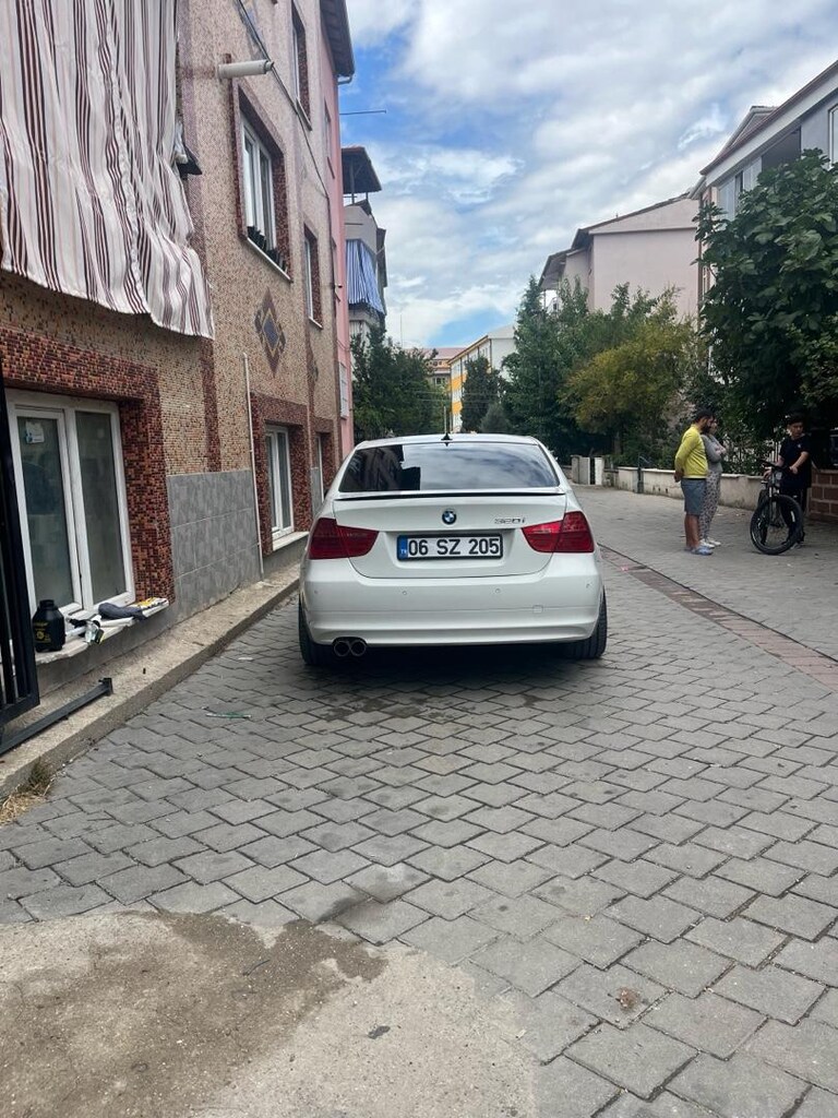 sahibinden değişensiz bmw 320 - 13
