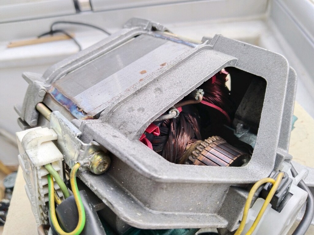 Arçelik Çamaşır Makinesi Motoru 10 Soketli - 2