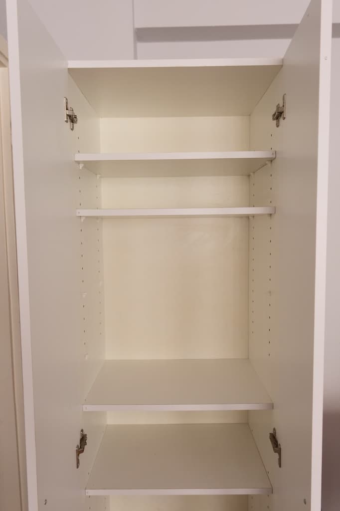 Beyaz Çok Raflı Dolap 175x50x35 - 3