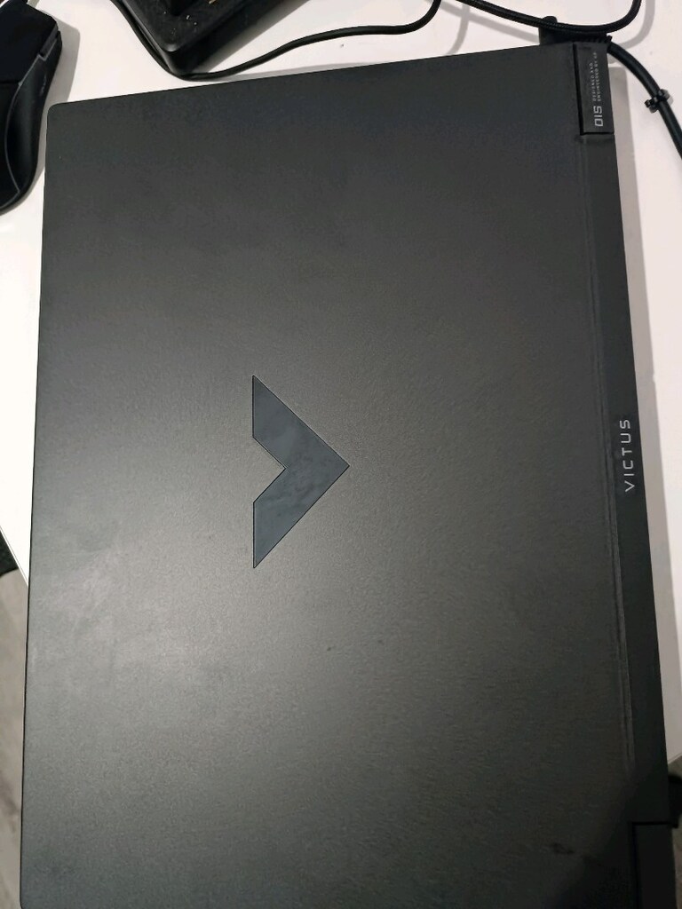 HP victus gaming laptop - 2