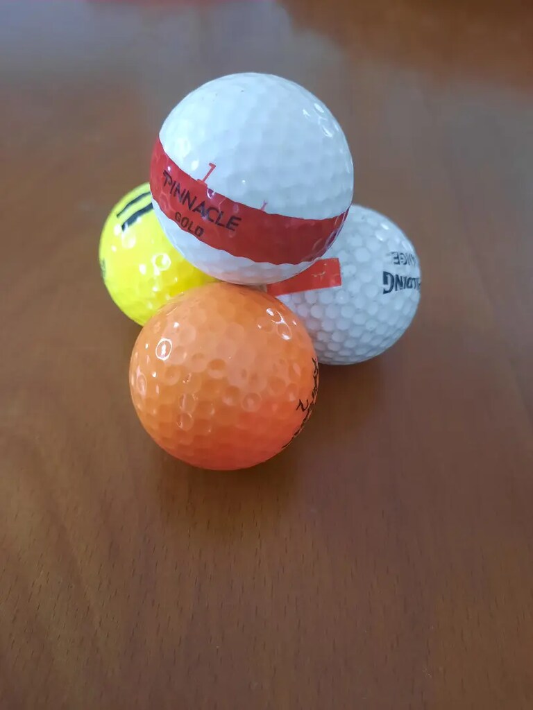 Kullanılmış golf topları - 3