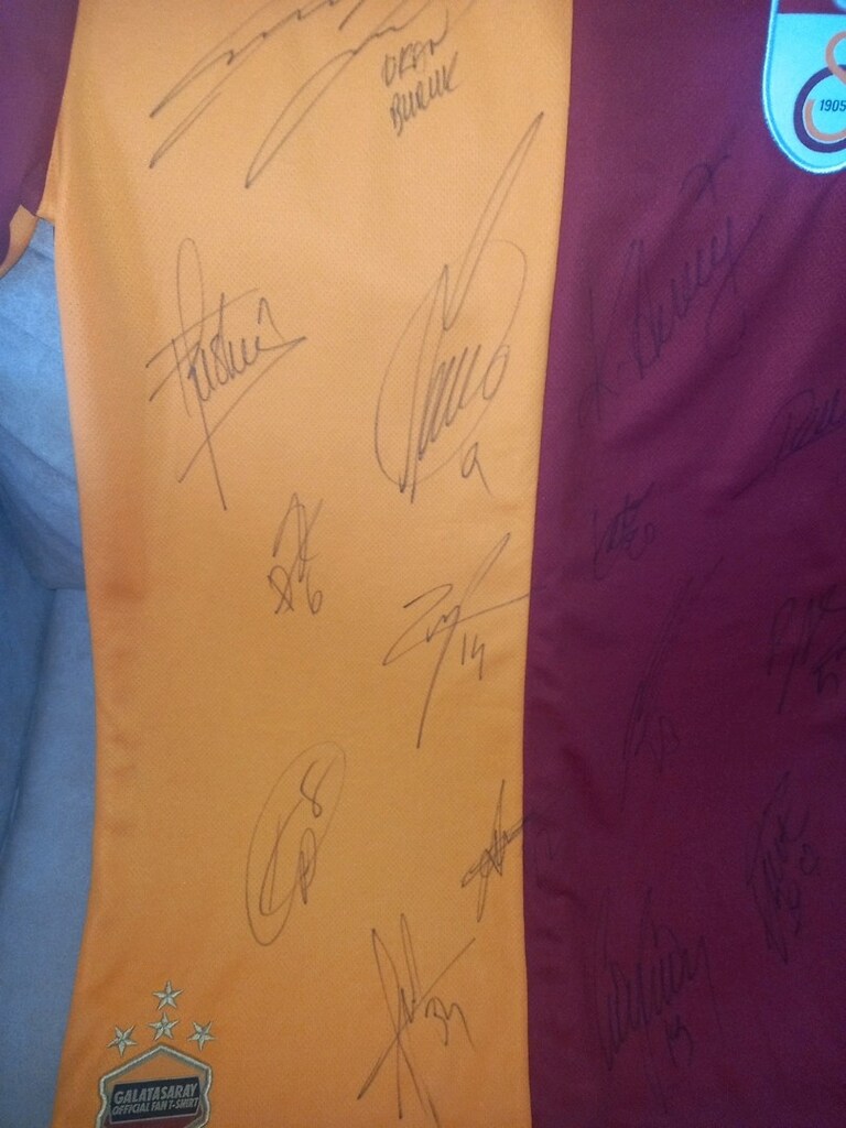 İmzalı Galatasaray forması - 4