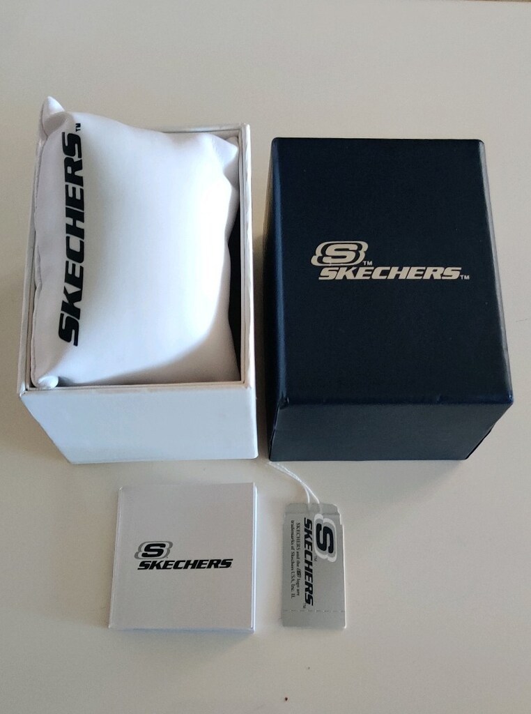 Orijinal Skechers Saat Kutusu. Yastık ve kitapçık mevcut. - 5