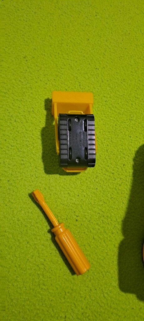 oyuncak araba plastik yaninda dozer hediyesi - 2