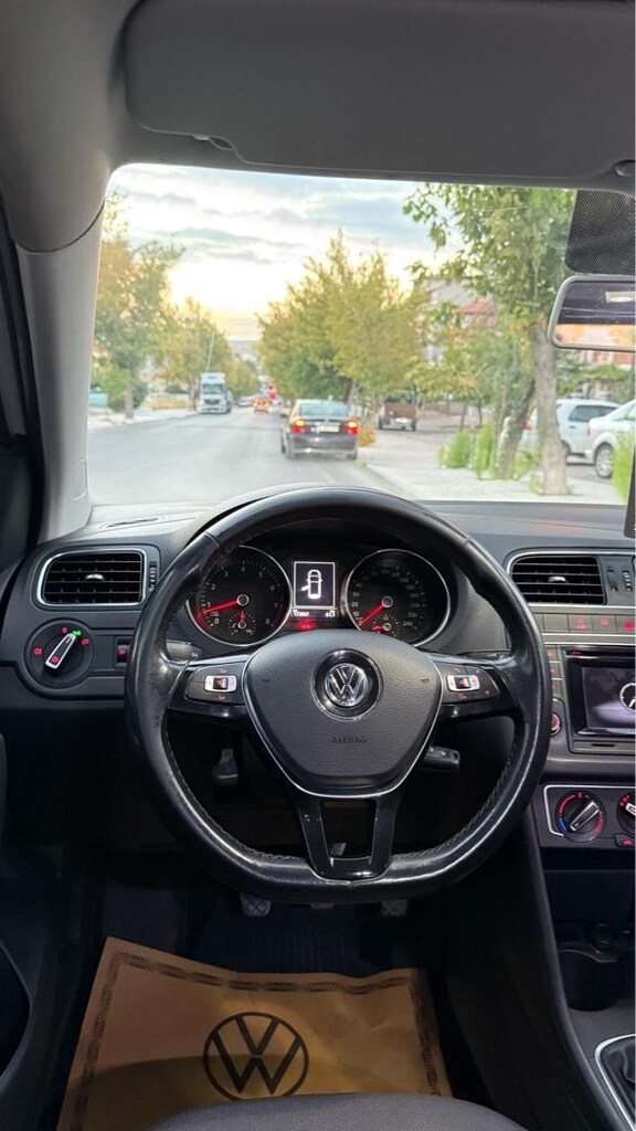 POLO 2017 1.2 TSI Comfortline - 9
