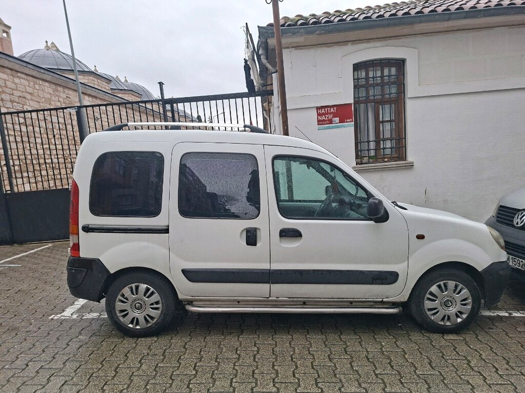 2004 model Kangoo 1.5 dCi Comfort ekonomik aile ve iş aracı - 2