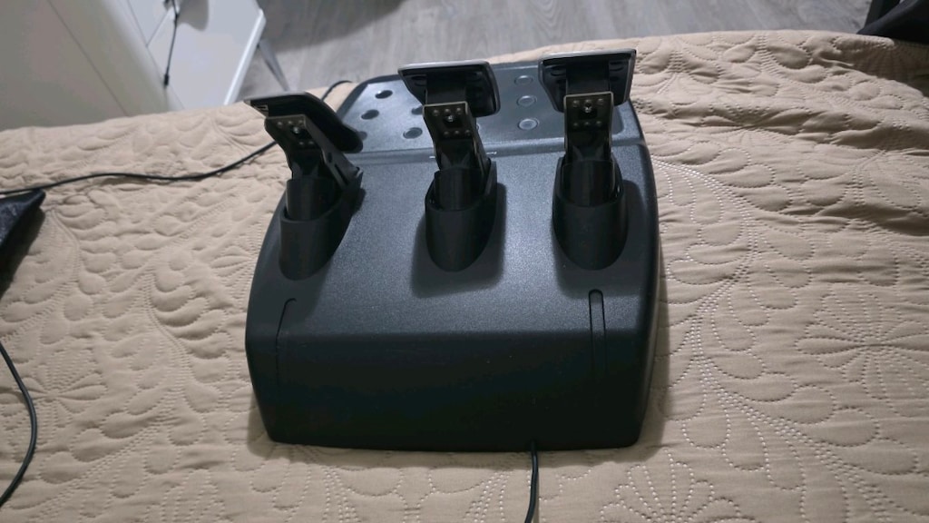 Logitech G29 + Shifter - 9