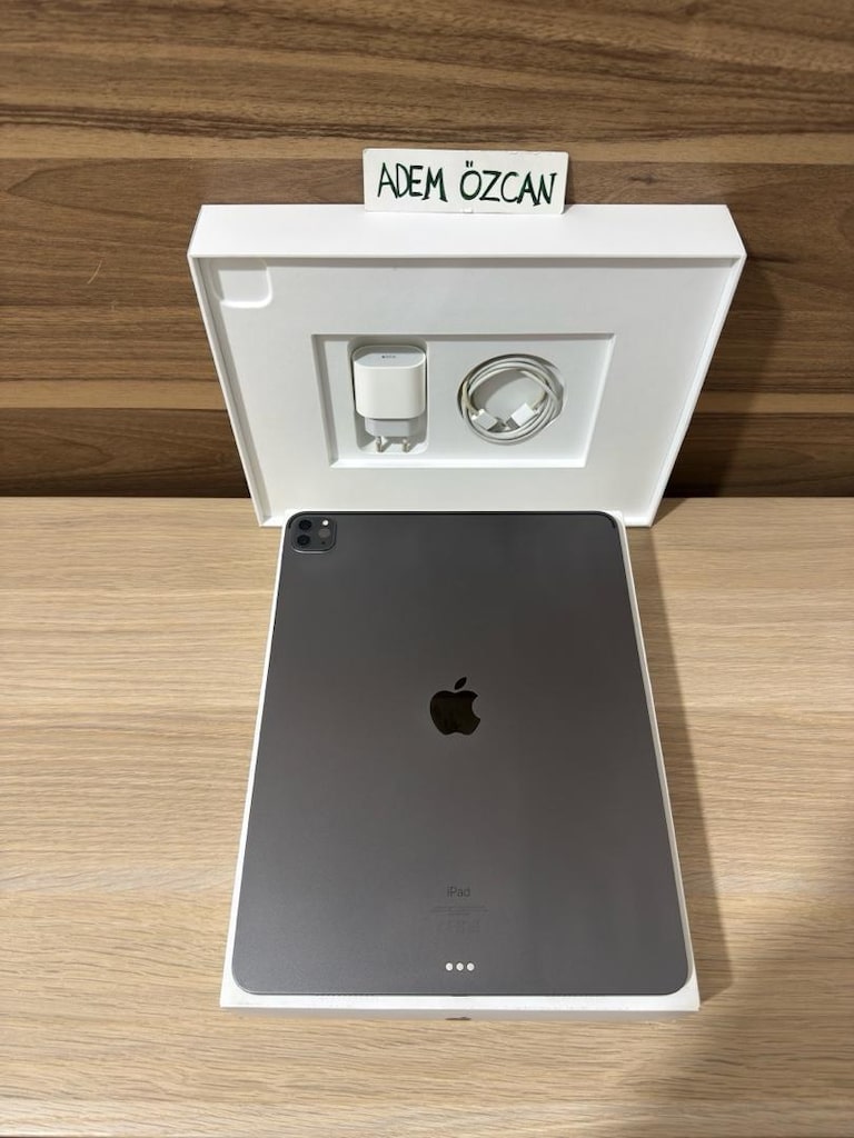 iPad Pro / M1 / 12.9 inç / 256 GB / Gri - 4