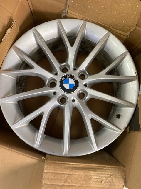 17” Jant BMW 1.18 den sökülme