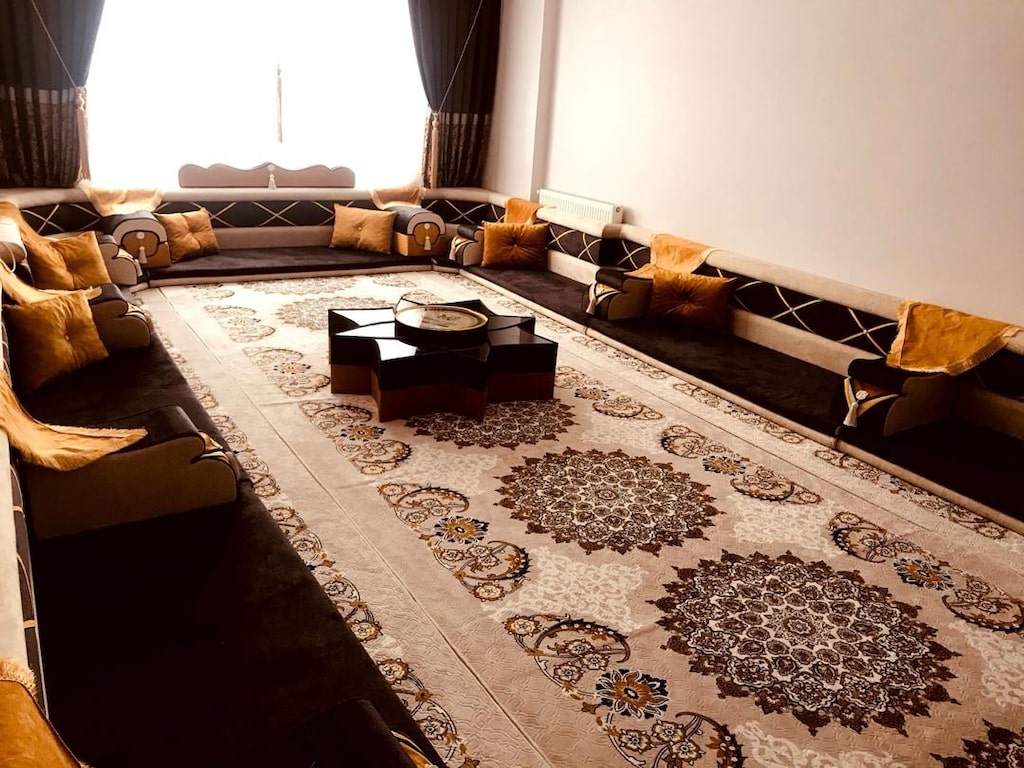 şark odası - 2