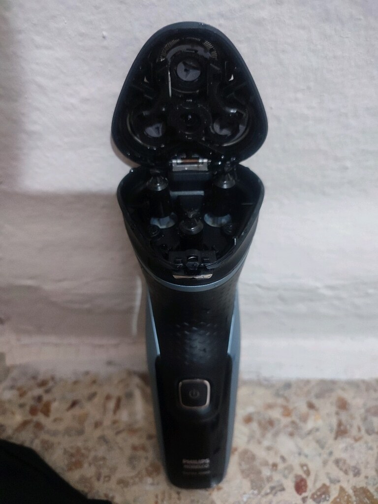 Philips Norelco 2000 traş makinesi - 4