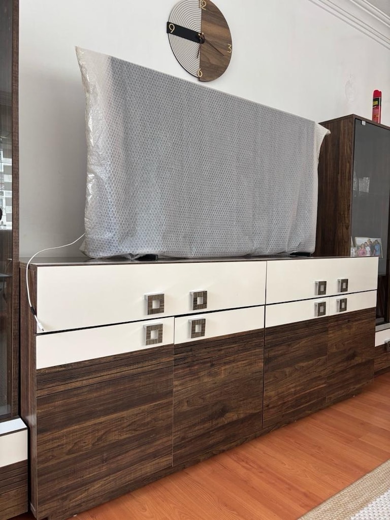 YEMEK MASASI-KONSOL-VİTRİN - 3