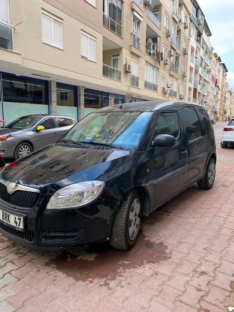 2009 model temiz roomster orjinal km - 19