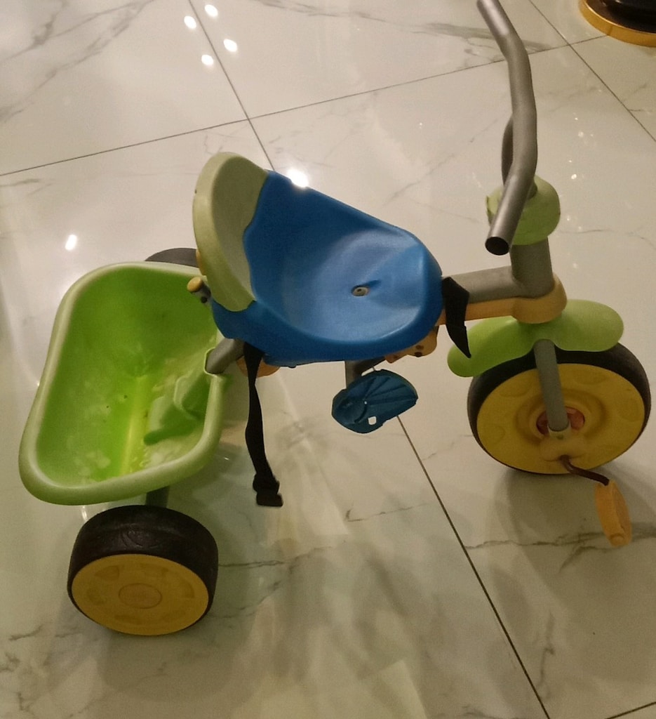 üç tekerlekli bisikletve oyuncak - 3