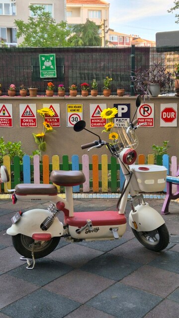 Falcon Happy 249 Elektrikli Scooter / Motosiklet