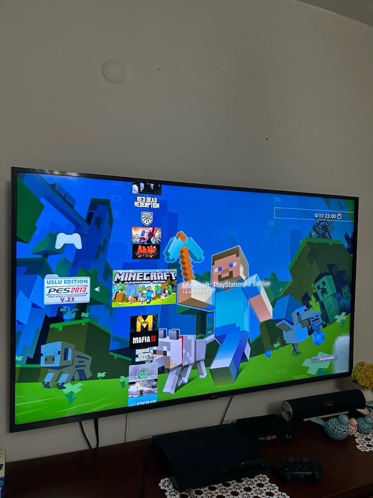 PS3 iki kol ve içinde güncel oyunlar yüklü - 5