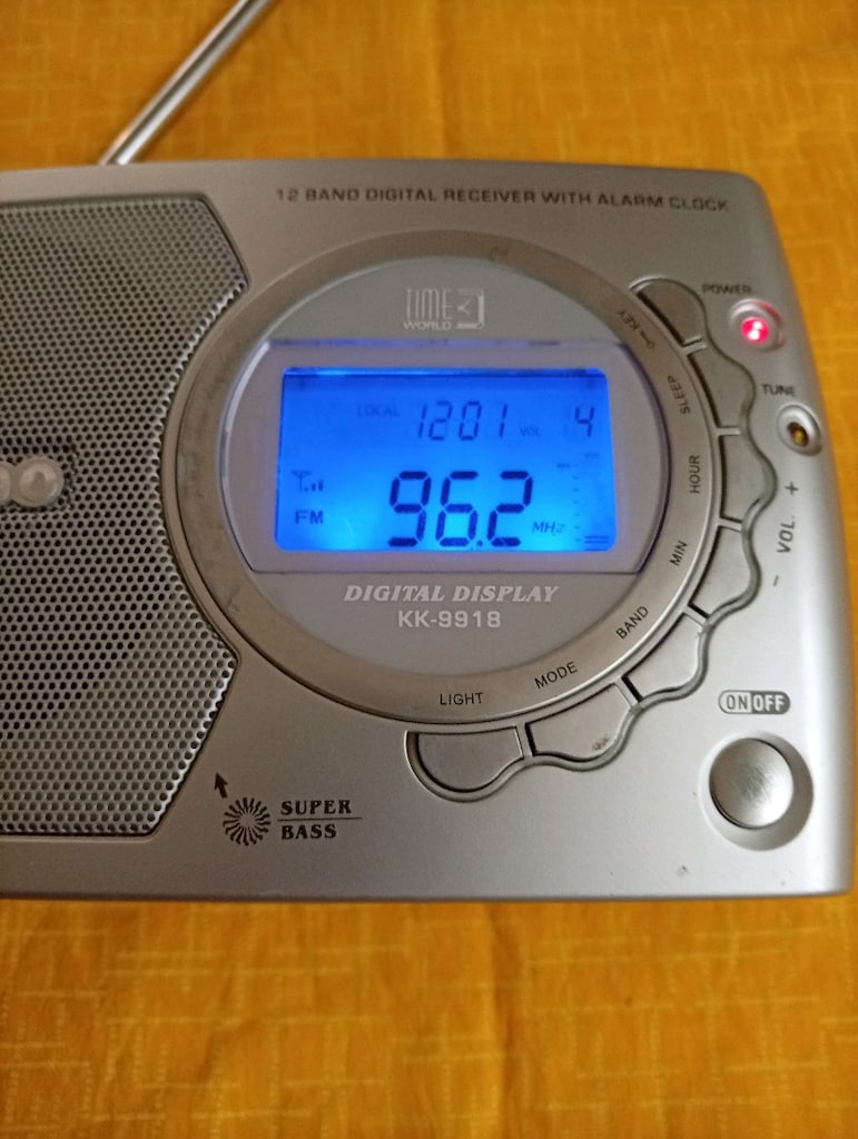 Radyo Kchibo 12 band digital receiver ikinci el sahibinden - 2