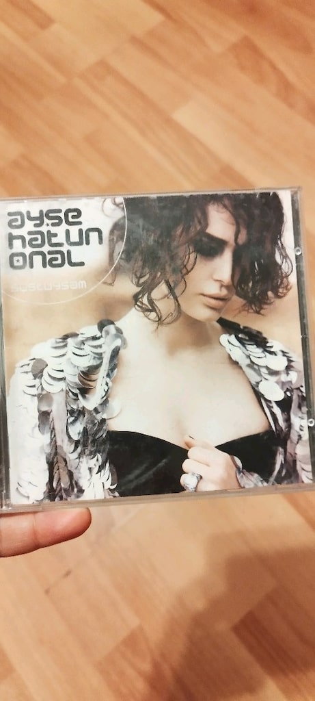 AYŞE HATUN ÖNAL CD