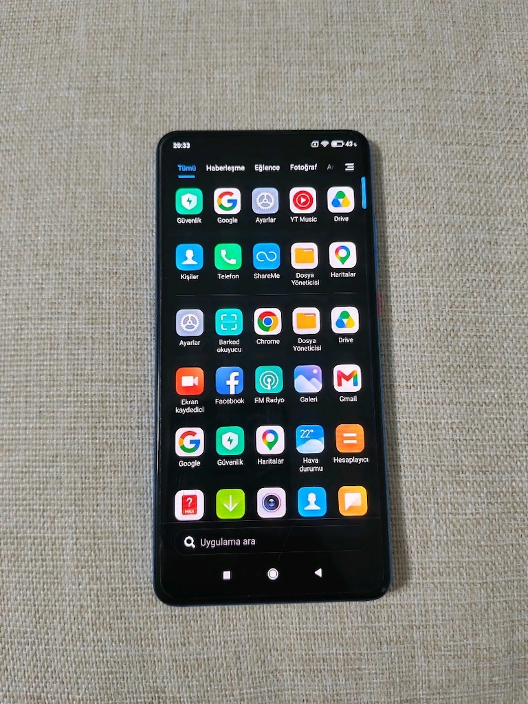 Xiaomi Mi 9T 128gb hafiza 6gb rem düz redmi modeli degildir son 4000tl - 5