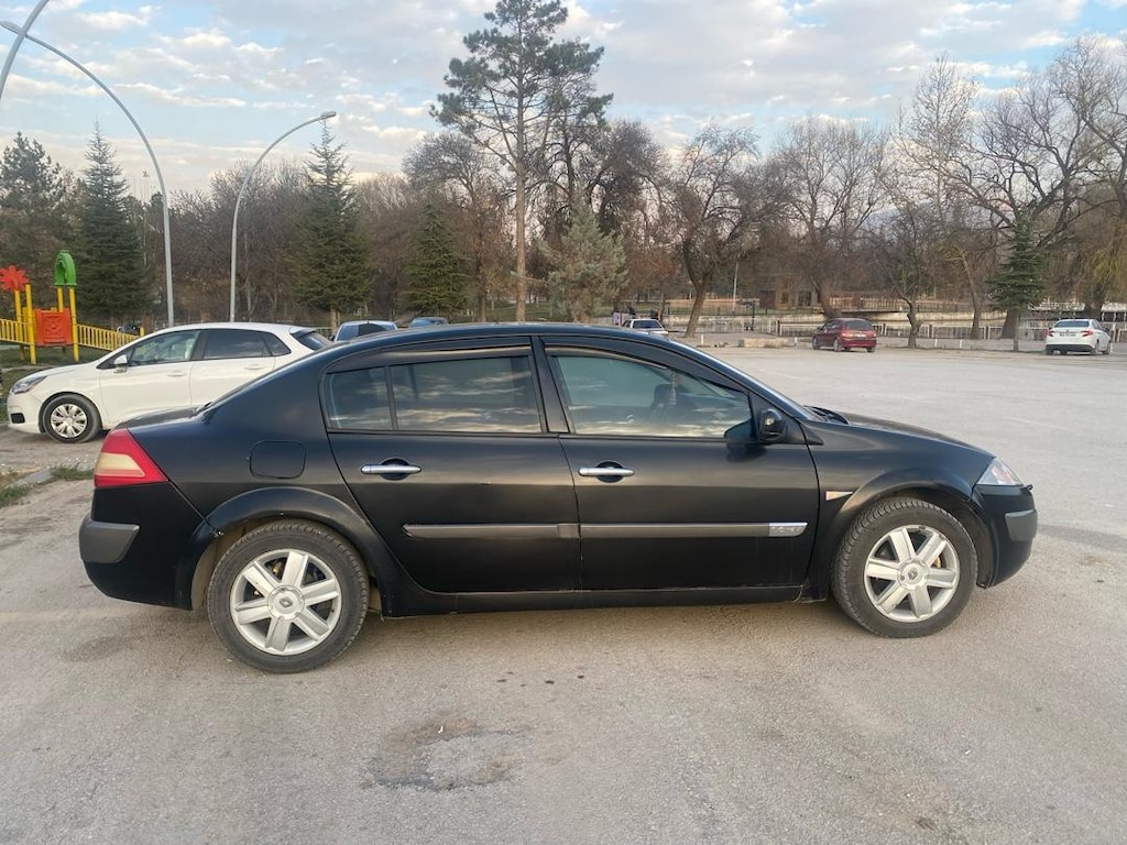 TEMİZ MEGANE 2 - 4