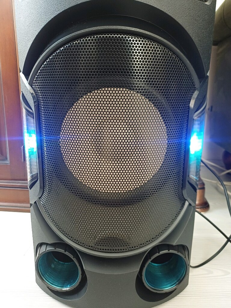 Sony V42D Yüksek Güçlü Ses Sistemi - 2