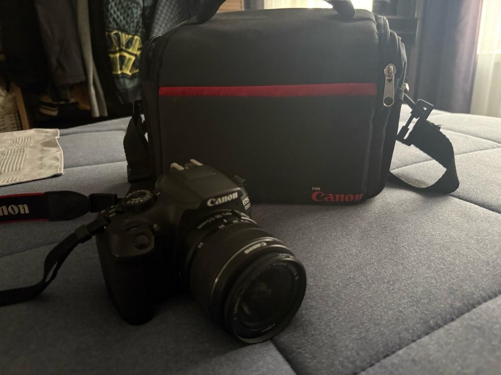 CANON EOS 1300D - 2