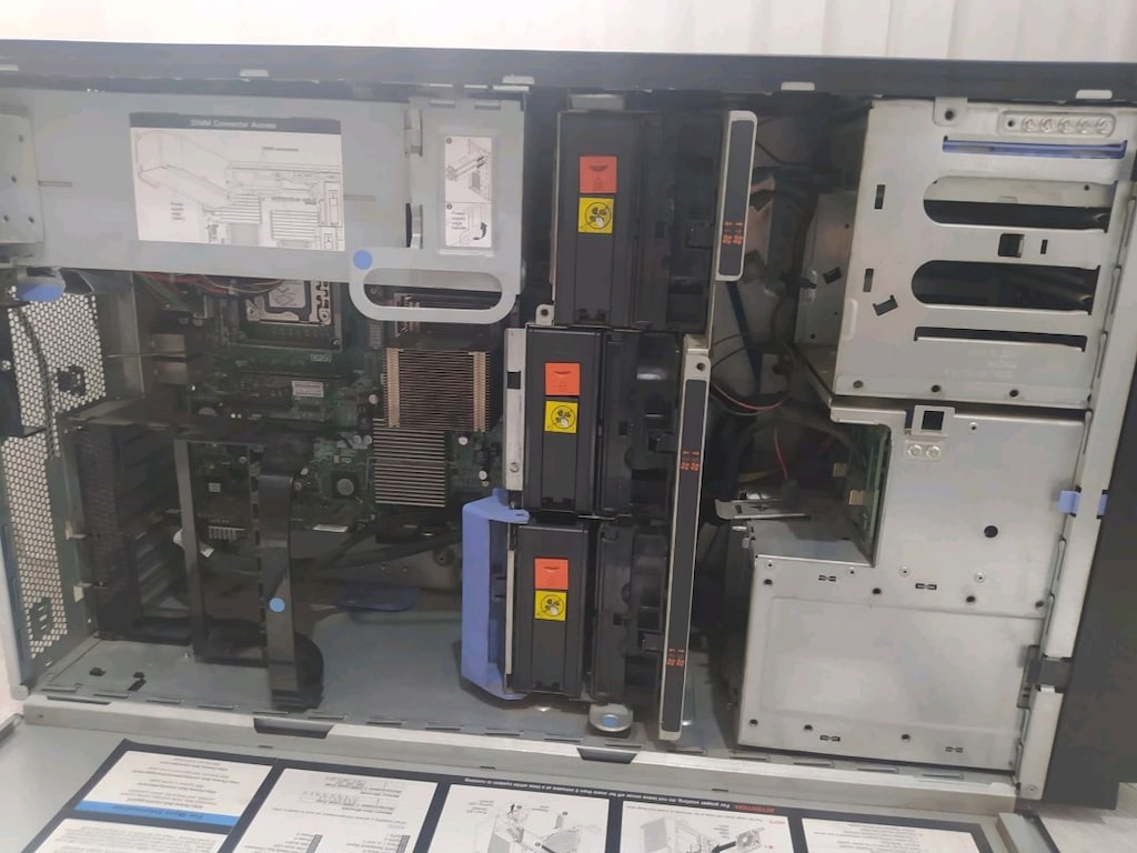 IBM System x3400 M3 Kurumsal Sunucu | Xeon E5620 | ServeRAID | 414 GB - 5