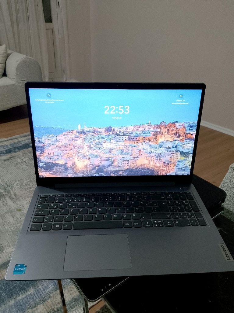 Lenovo İpad 3 - İ3 11 Nesil - 8GB Ram - 512 GB SSD Hafıza - 128 Grafik - 4
