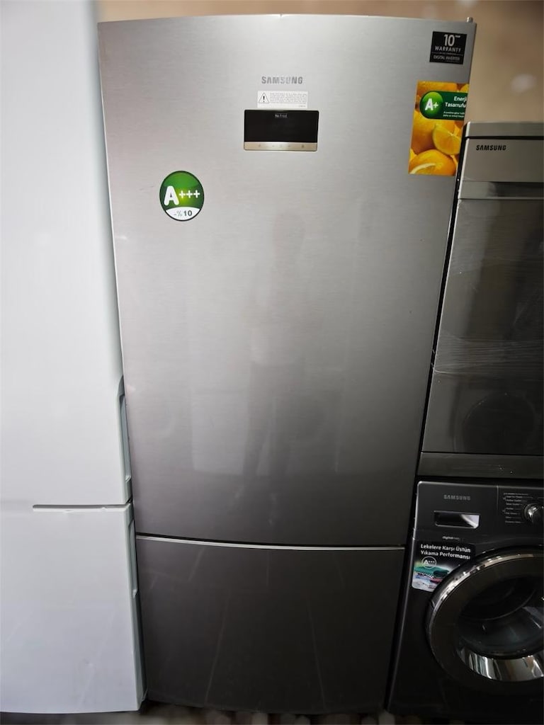 SAMSUNG ÜÇLÜ BEYAZ EŞYA SETİ | 560 LT BUZDOLABI • 8 KG ÇAMAŞIR • 6 PRO - 6