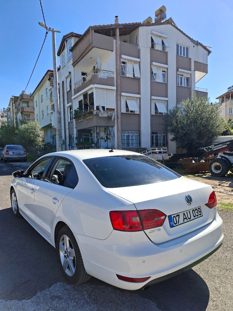 HATASİZ BOYASİZ TRAMERSIZ JETTA 1.6 TDI CONFORTLINE - 5