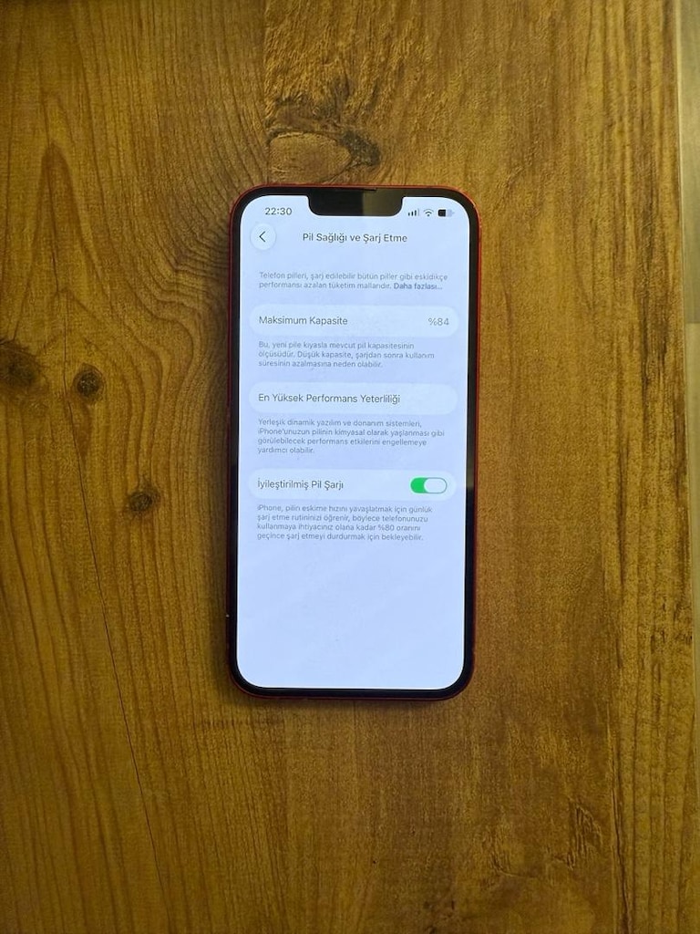 İPHONE 13 KIRMIZI 128 GB PİL 84 DEĞİŞENSİZ YURTİÇİ FATURALI ORJİNAL - 4