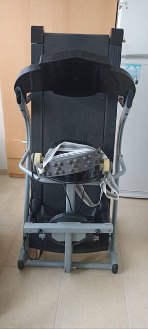 Az Kullanılmış Koşu bandı+Masaj Aleti Adler ET-4650M