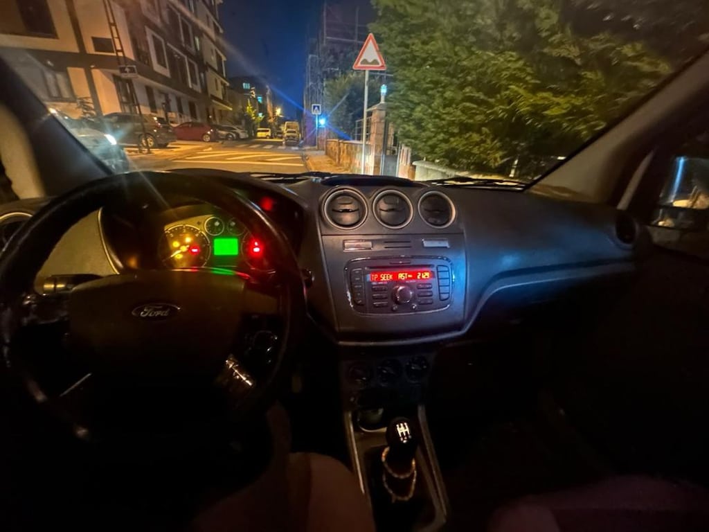 ford transit connect - 3