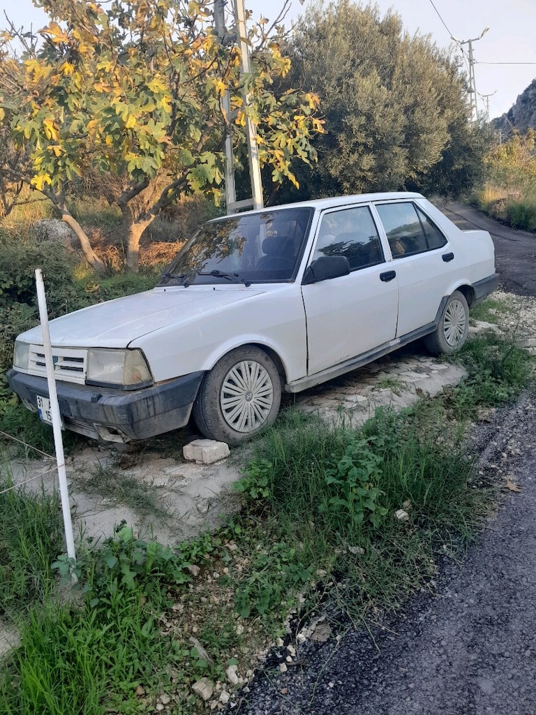 Tofas Şahin 93 model LPG gaz 2028 e kadar muayenesi var. - 2