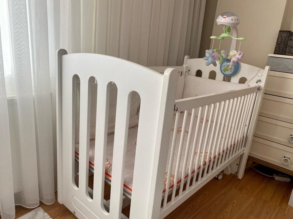 MeltemKids Mia Anne Yanı Ahşap Sallanır Beşik - 9