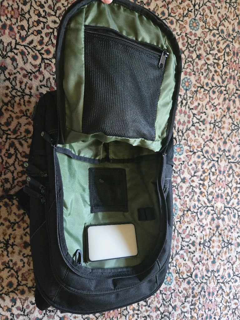 Targus TPP013EU 15.6" Laptop Sırt Çantasi - 5