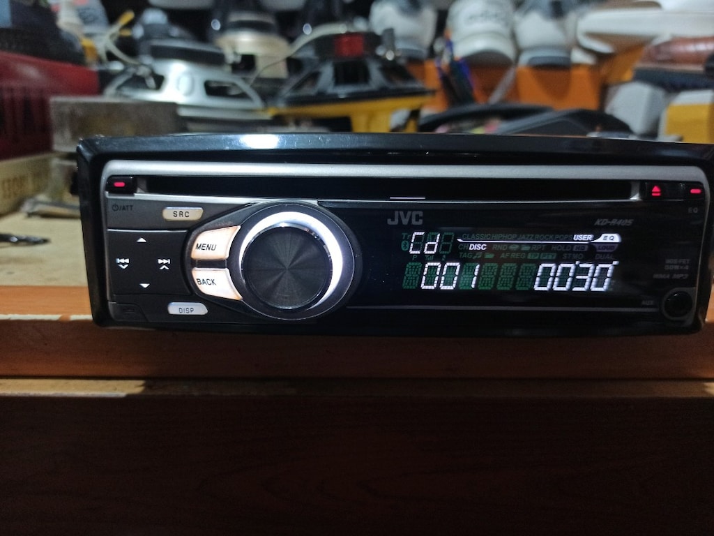 Eski seri tesisat teyibi jvc CD AUX RADYO tek anfi çıkışli oto teyp - 3
