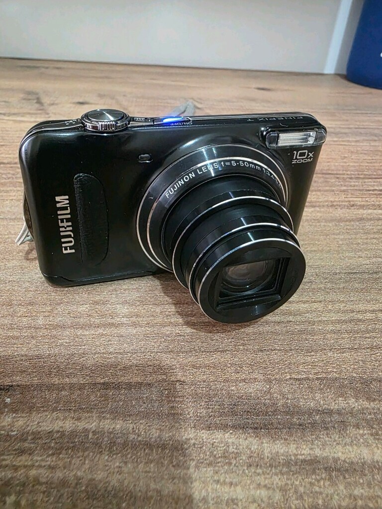 Fujifilm FinePix T200 - 5
