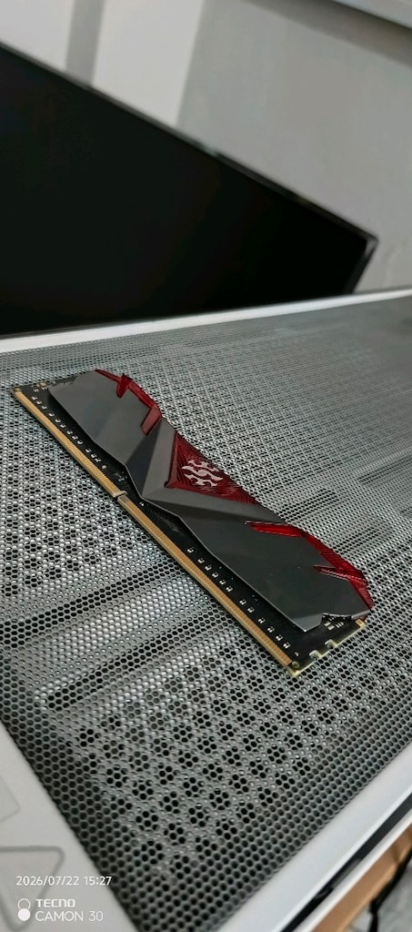 xpg gammix 8 gb 3600 MHz ddr4 ram (sorunsuz &temiz) - 2