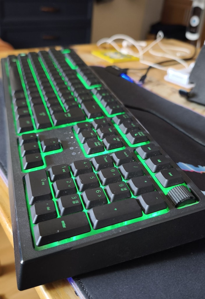 Razer Ornata Chroma V2 Membrane Oyuncu Klavyesi - 8