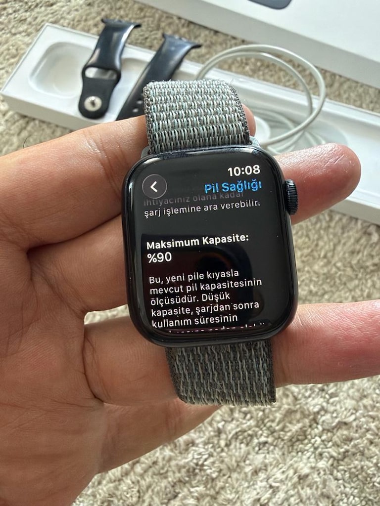 Apple Watch 8. seri 41 mm - 7