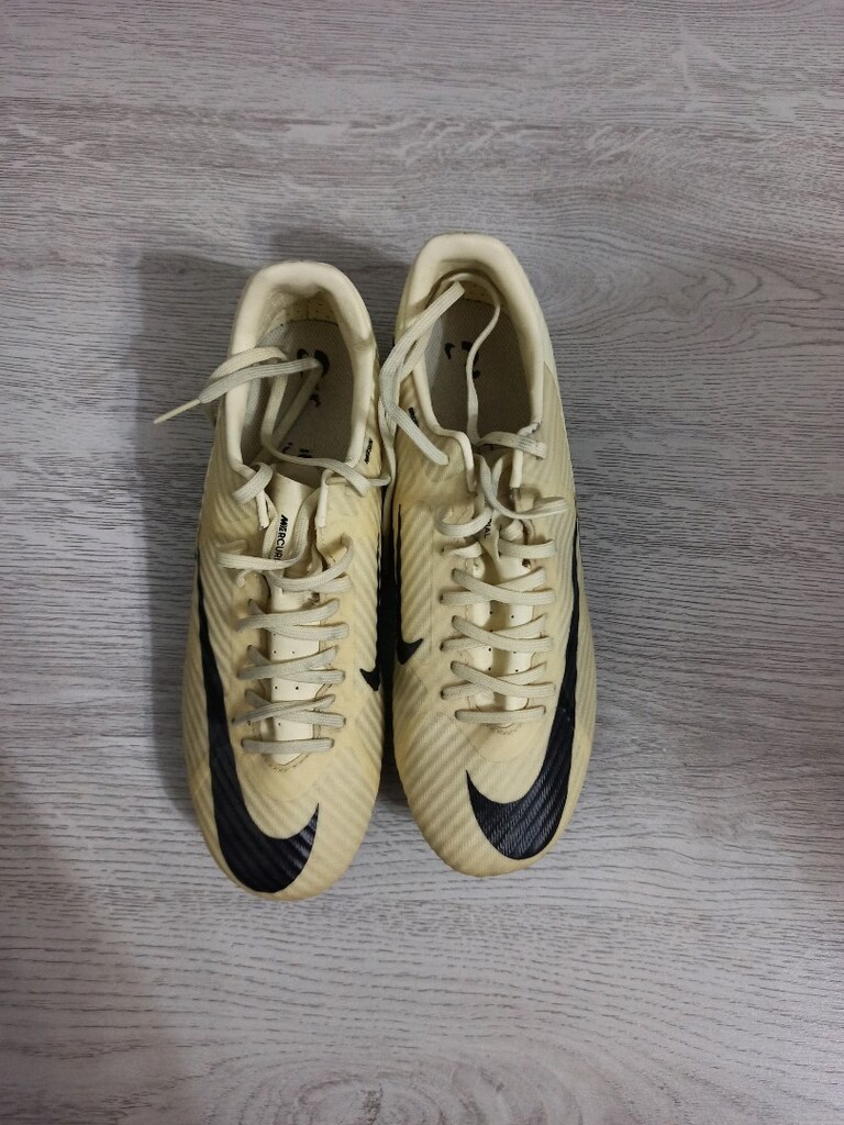 nike orjinal krampon 39 numara — görsel 2/3