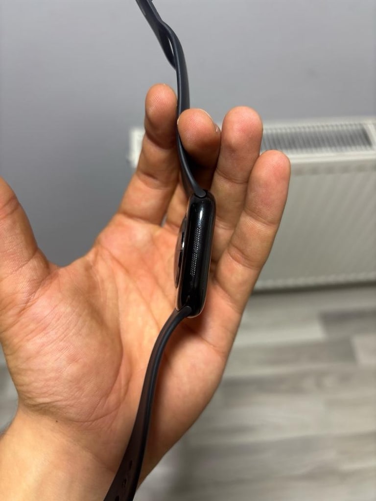 apple watch 11 46mm - 3