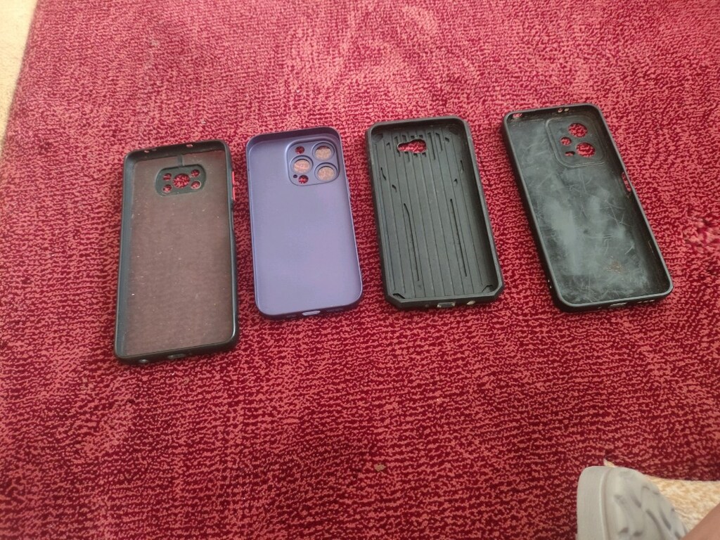 4 adet. telefon kılıfı. - 3