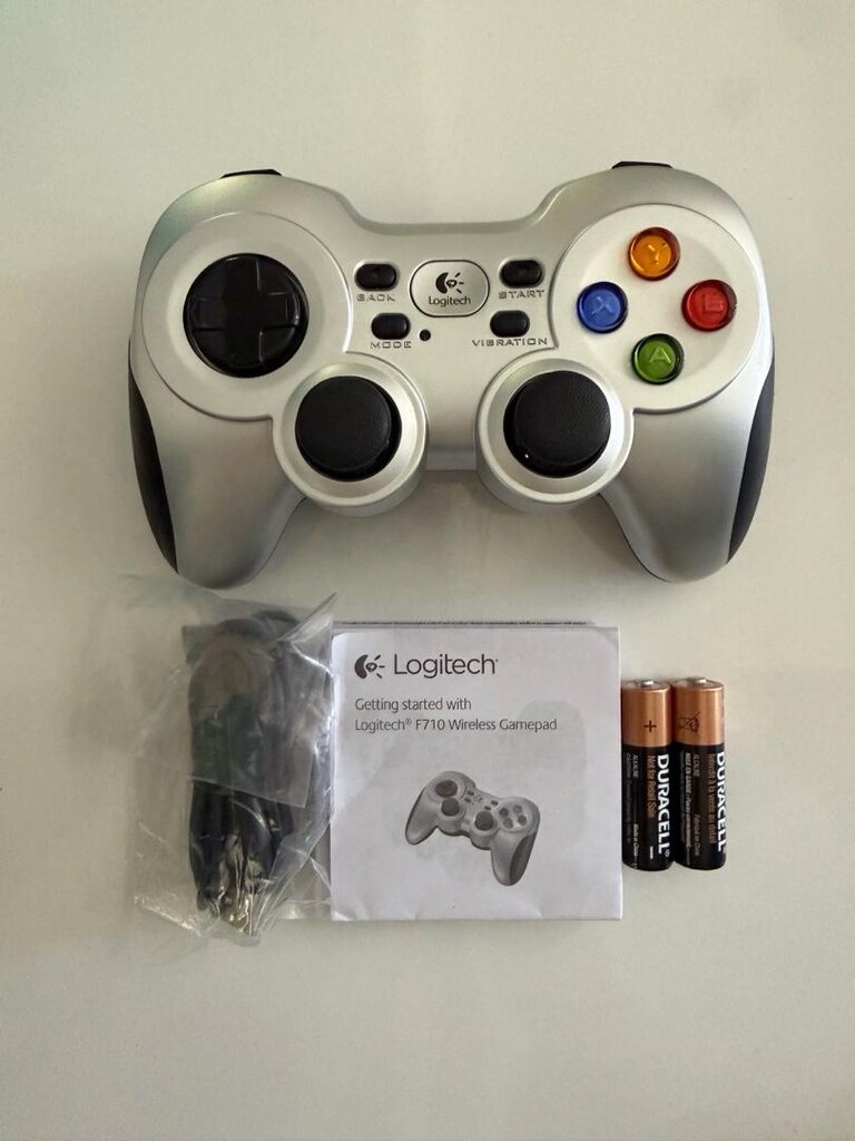 Logitech F710 Kablosuz Oyun Kolu (Gamepad) - 3