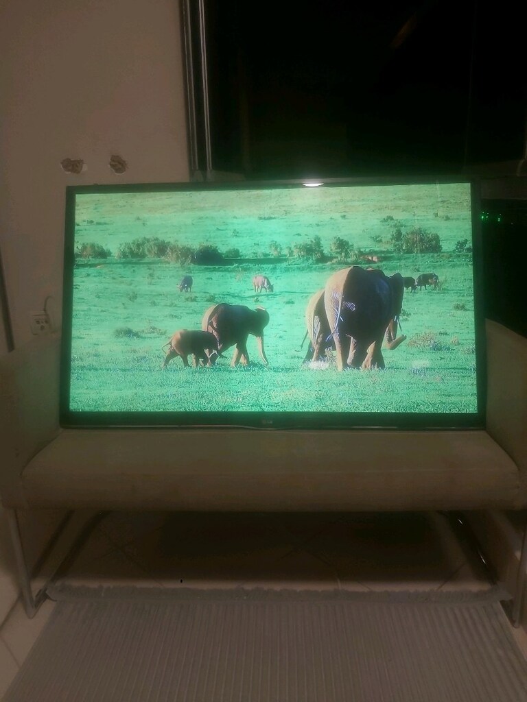 130 ekran lg tv kendinden uydulu ve internetli - 2