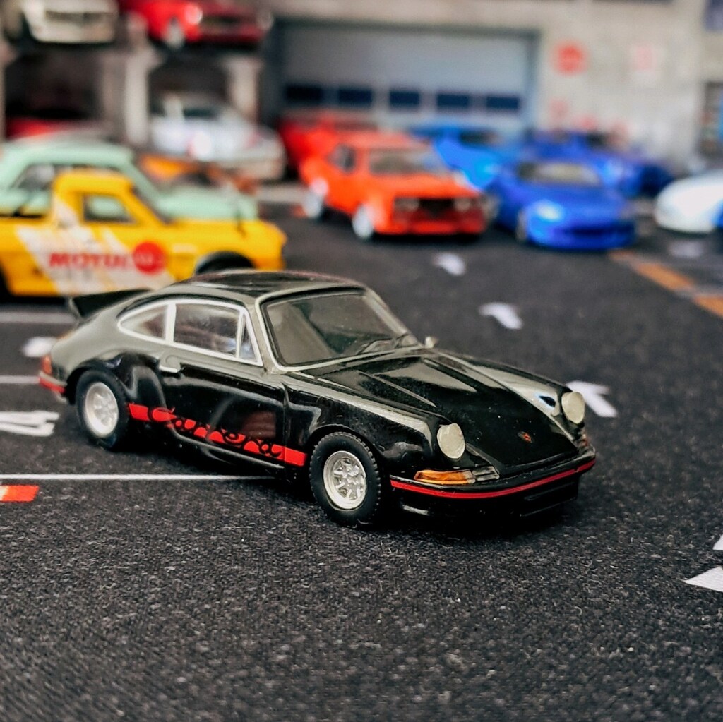 Mini gt Porsche 911 carrera rs 2.7 custom - 4