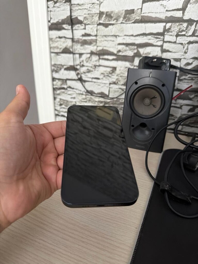 IPHONE 12 - 5