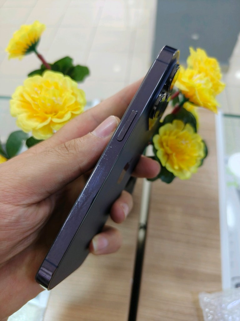 İPHONE 14 PRO COK TEMİZ - 4