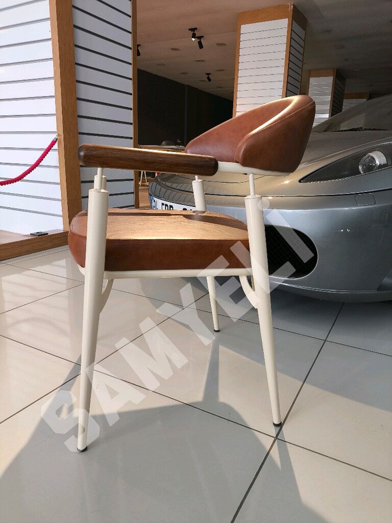 QUATRO SANDALYE MODELİ - 11